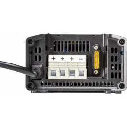 Victron Blue Smart IP22 Acculader 12/15 (3)